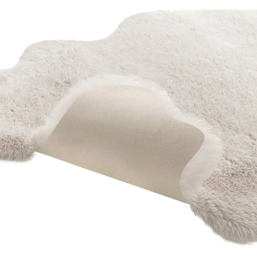 2 Mon Chateau Faux Fur Mini Quad Rugs 24” x 39”